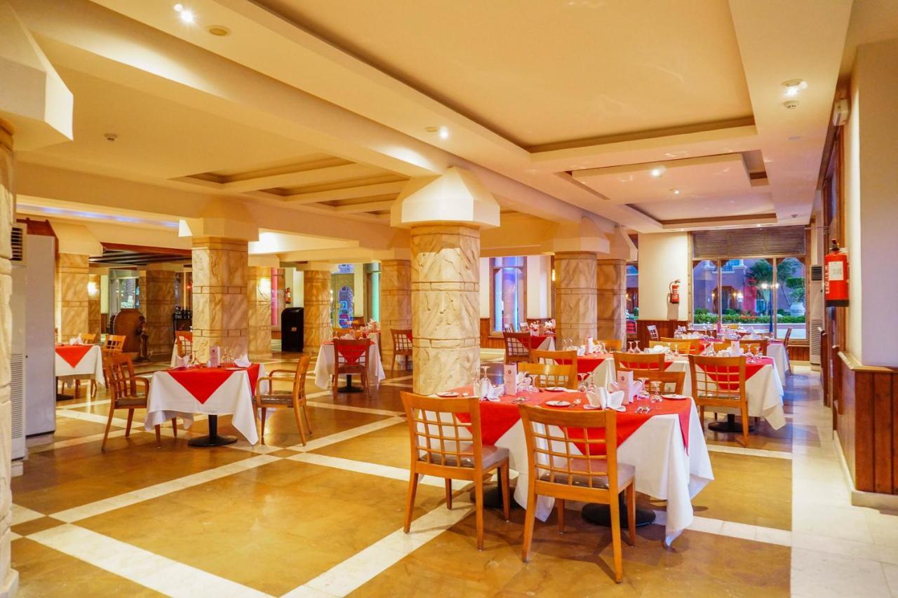 Hotel Charmillion Club Aquapark Sharm el Sheikh Esterno foto The restaurant