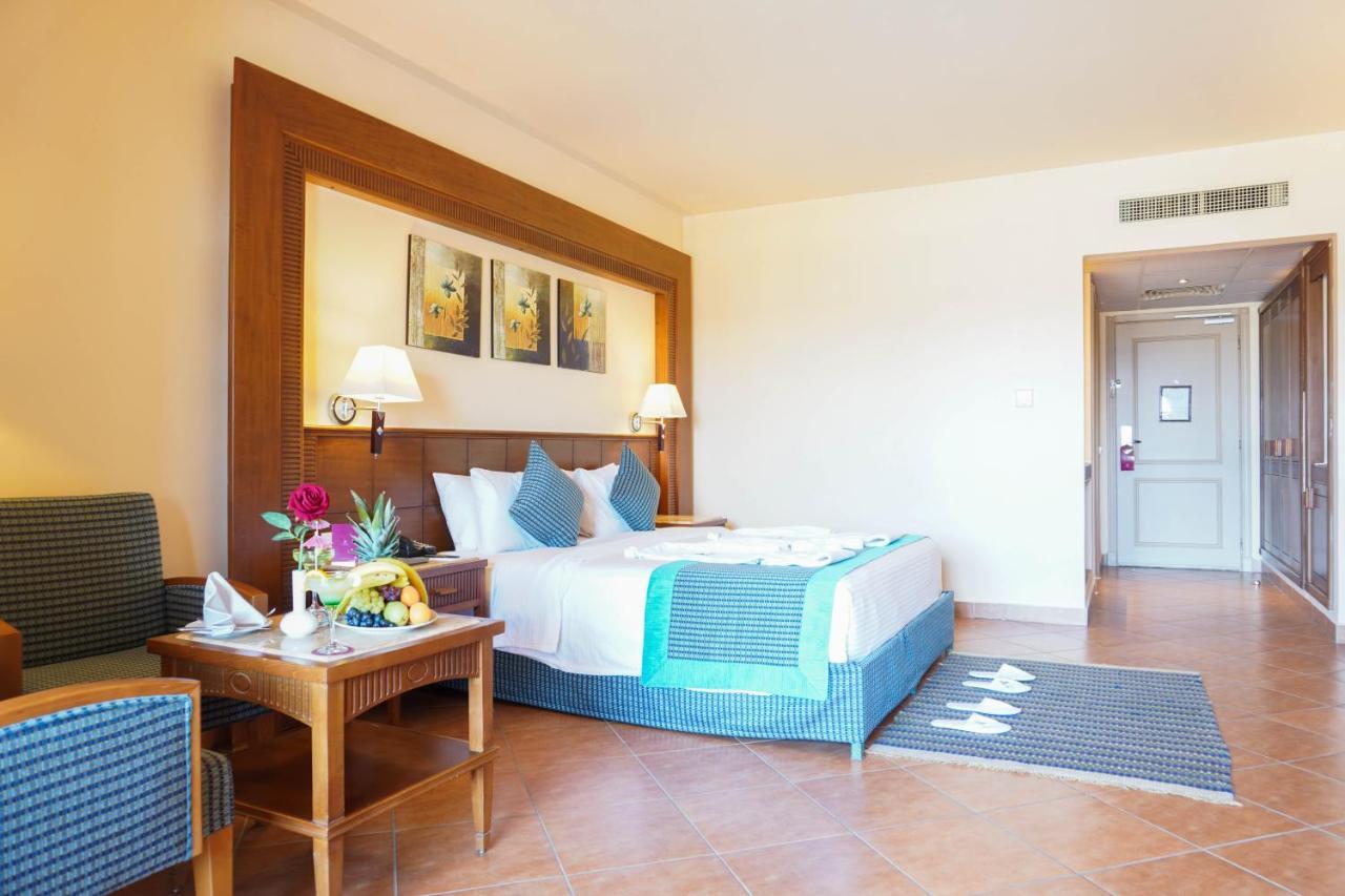 Hotel Charmillion Club Aquapark Sharm el Sheikh Camera foto A room at the Hilton Sharm El Sheikh