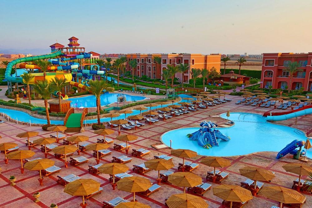 Hotel Charmillion Club Aquapark Sharm el Sheikh Esterno foto Aqua Park at Hilton Sharm El-Sheikh Resort
